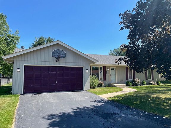 2nd image of 1017 Windbourne Dr