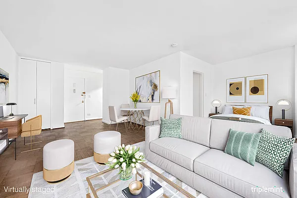 Sold by Triplemint | media 3