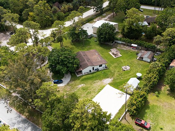 3rd image of 5899 N 120th Ave Avenue N