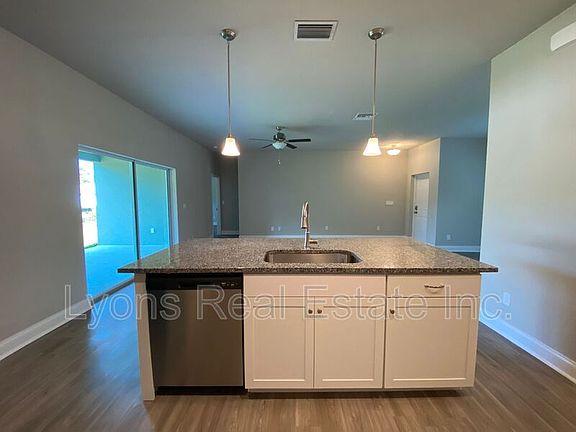 5th image of 17457 Billiar Ave