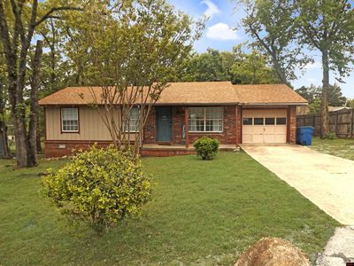 1900 Hallmark Cir, Mountain Home, AR, 72653