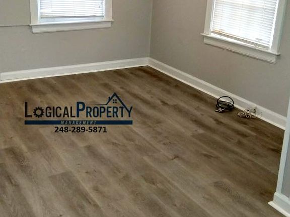 5th image of 22100 Hawthorne St #3