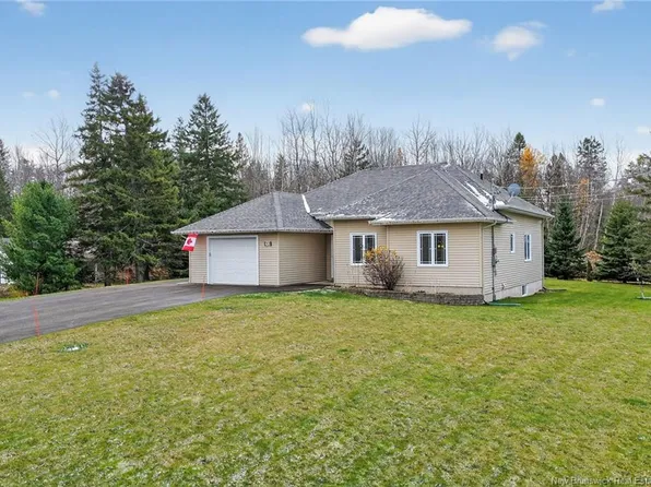 32 Murray Rd, Saint Antoine, NB E4V 1A2