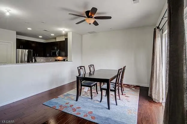 331 Pond Ln — Photo 86
