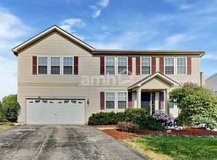 216 Ridgestone Trl, Poplar Grove, IL 61065