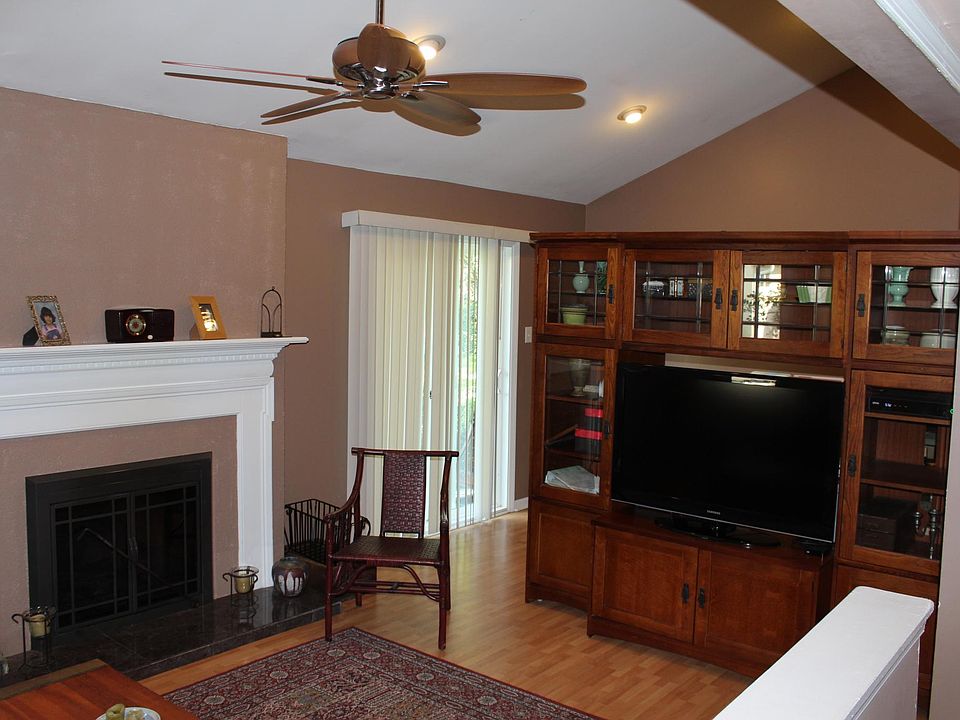 Family Room with Fireplace