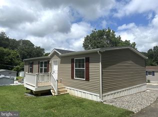 2439 Fairmount Rd #35, Hampstead, MD 21074