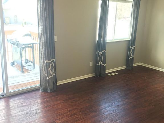 3rd image of 4073 Woodrush Ln NW