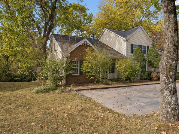 1243 Carriage Park Dr