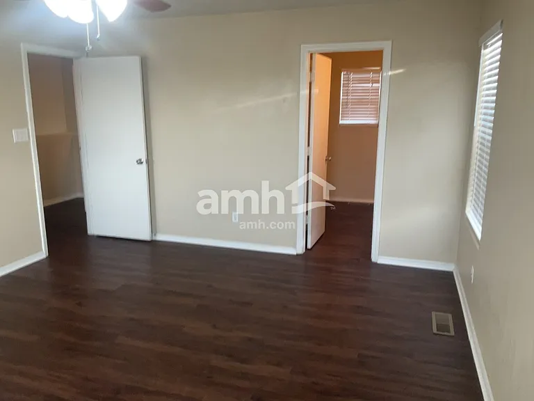 5205 Caprock Dr NE — Photo 10