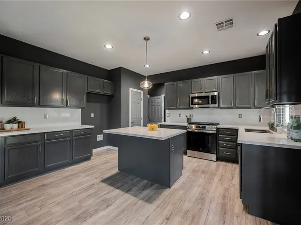 3409 Catherine Mermet Ave, North Las Vegas, NV 89081