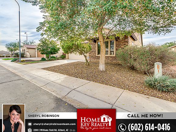 3rd image of 3971 E Yellowstone Pl
