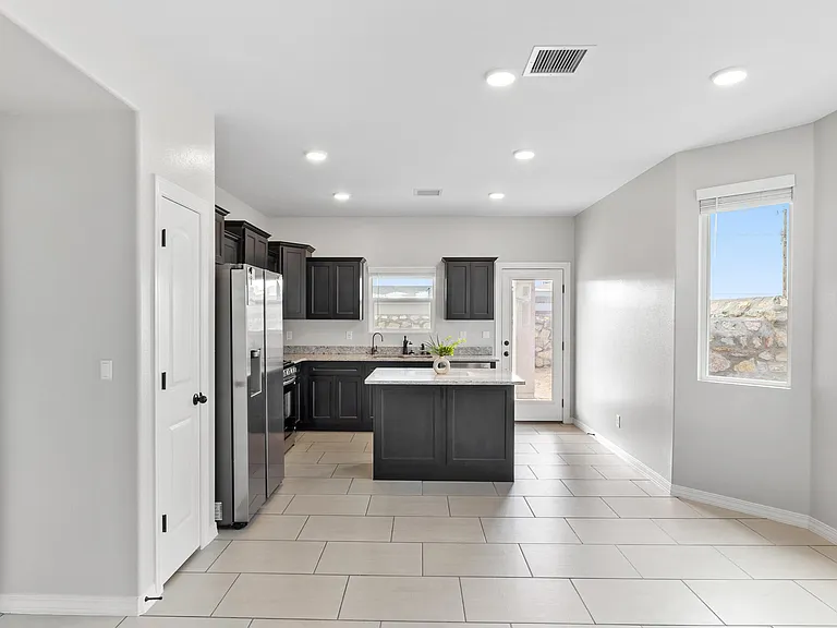 14904 Concept Ct — Photo 12
