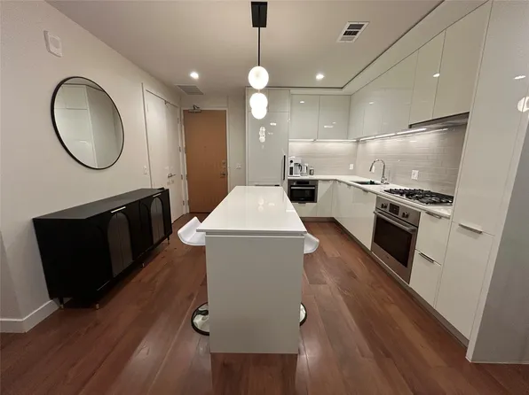 44 East Ave Unit 1402, Austin, TX 78701