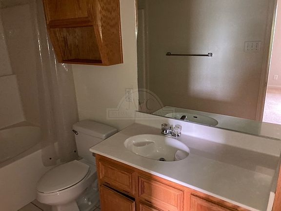 3rd image of 4506 Pennington Ave #A