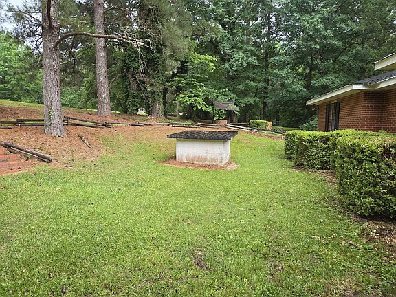 5th image of 9501 Highway 43 N