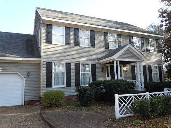 2nd image of 4404 Leatherwood Dr