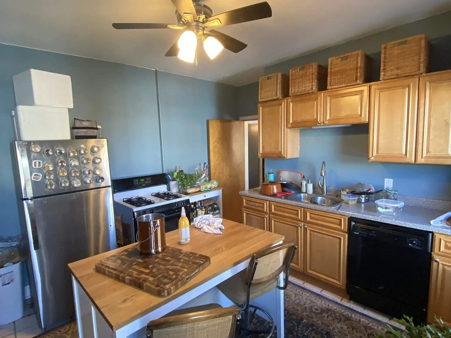 2 bed, 1.0 bath, 1200 sqft, $3,650 — Photo 4