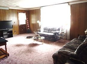 4th image of 194 Pennsylvania Ave