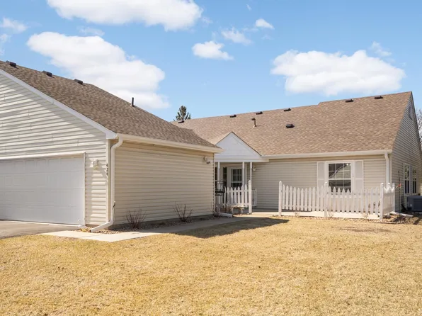 424 Sarazin St, Shakopee, MN 55379