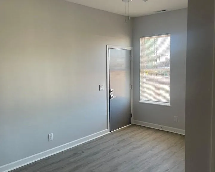 216 Findlay St #THREE — Photo 5