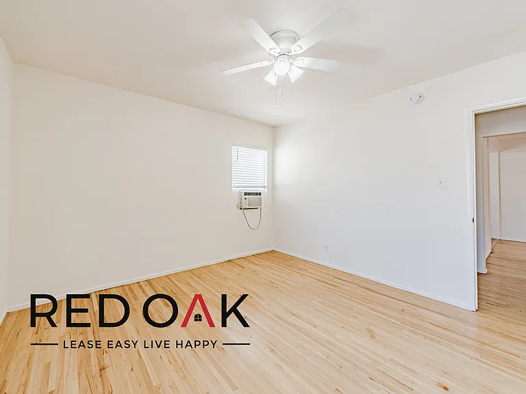 5317 Auckland Ave #4 — Photo 16