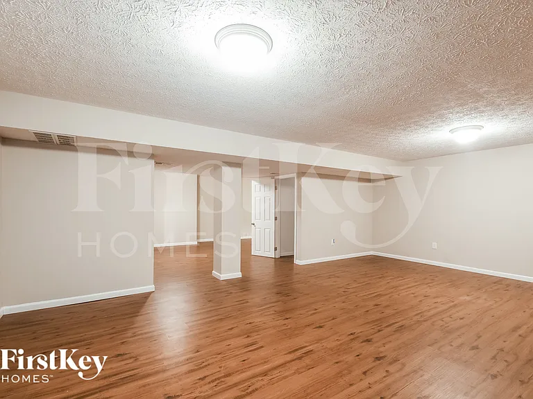 11263 Hearthstone Dr — Photo 13