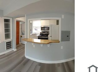 608 Eastern Ave NE #201, Washington, DC 20019