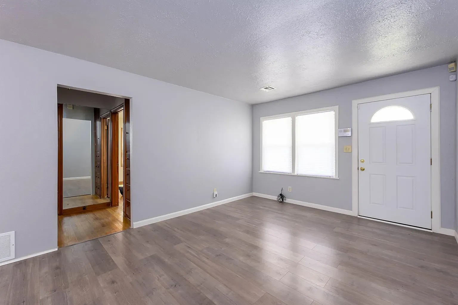 2 bed, 801 sqft, $895 — Photo 4