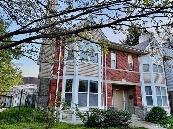 4110 Westminster Pl, Saint Louis, MO 63108