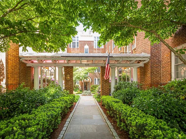 133 Pondfield Road #2A, Bronxville, NY 10708