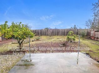 1190 Exeter Dr, Santa Rosa, CA 95401