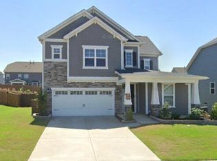209 Shale Hill Dr, Holly Springs, NC 27540