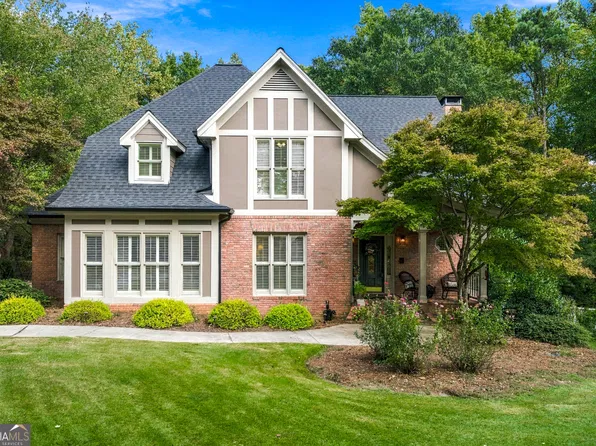 2634 Ivy Plantation Dr, Buford, GA 30519