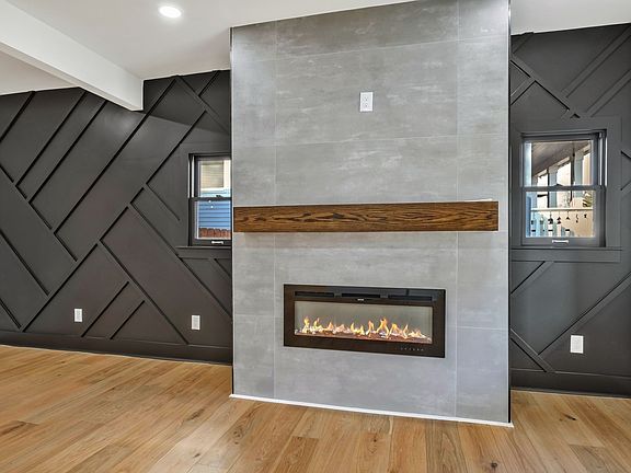 3rd image of 404 Rudolph Ave