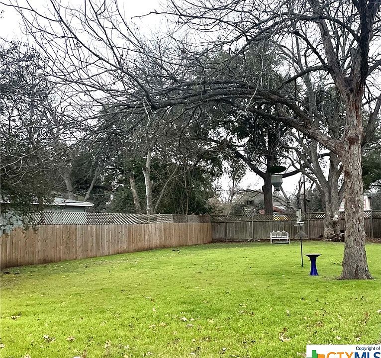 1st image of 0 Hayselton Ave