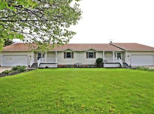 6897 Boneta Rd, Medina, OH 44256