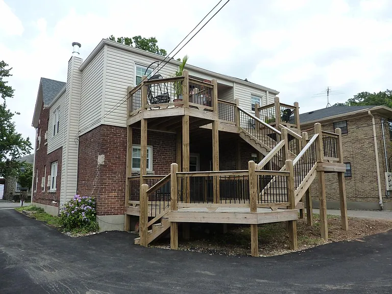 310 Wendover Ave — Photo 3