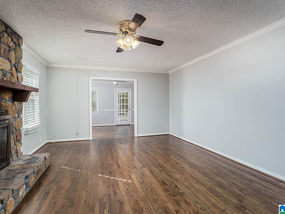 4th image of 4036 N Cahaba Dr