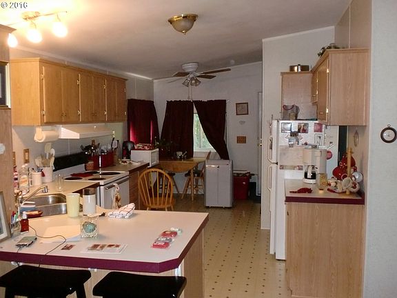 4th image of 5104 NE 144th Ave