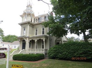 38 Summer St, Kennebunk, ME 04043