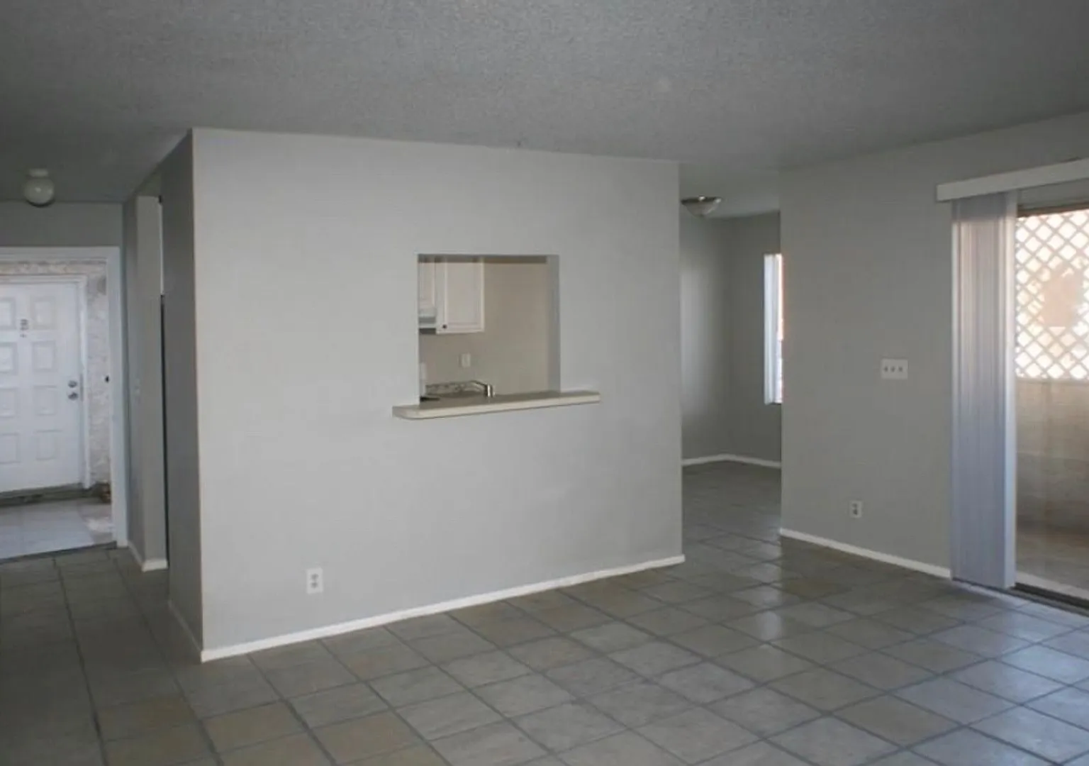 Sidewinder Ln- 2762 — Photo 3