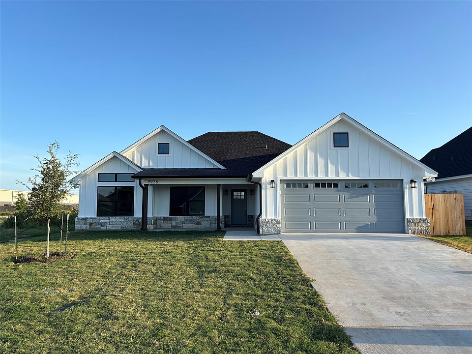 1st image of 9936 Bridlewood Ln