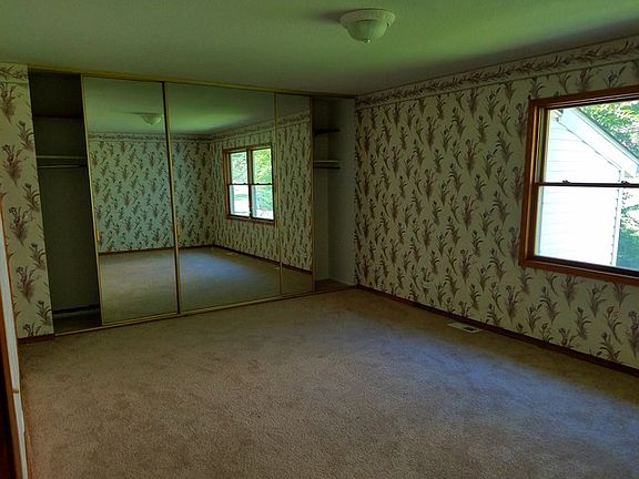 4th image of 5802 Concord Ct