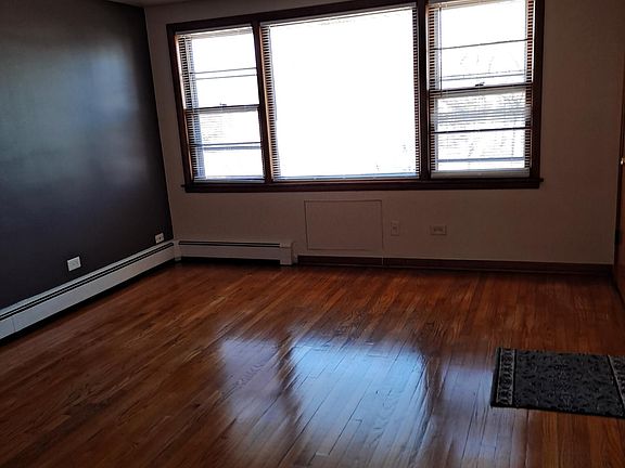 4th image of 10 W 138th St