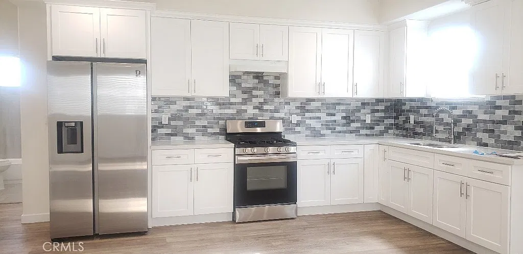 4 bed, 1700 sqft, $3,400 — Photo 3