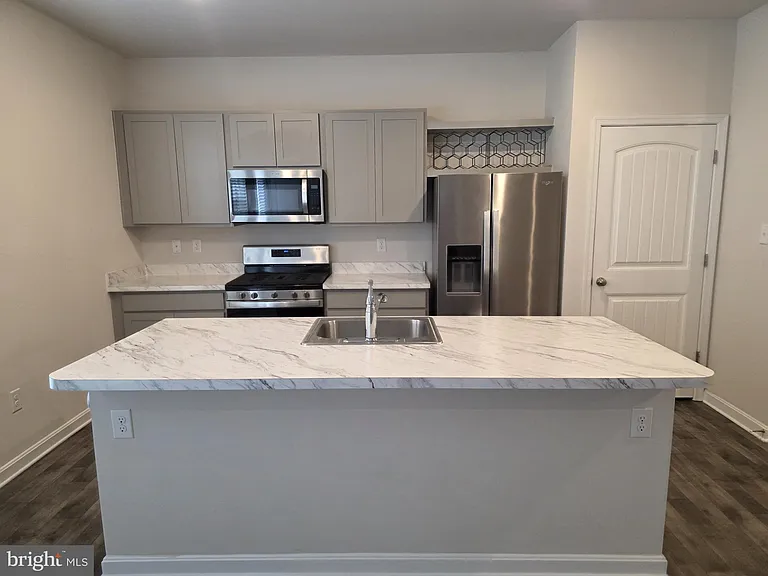 71 Filbert Dr — Photo 12