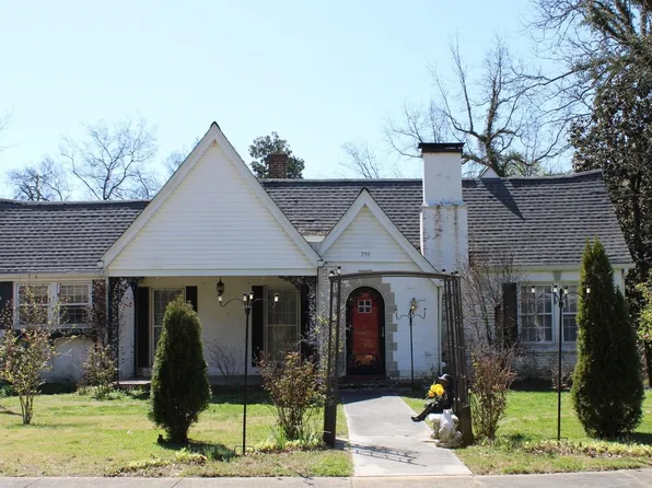 230 Lake Dr, Ripley, TN 38063