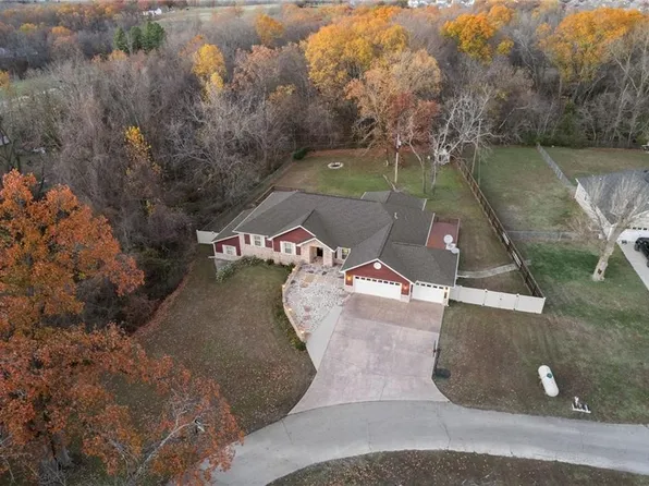 14180 Mariano Rd, Bentonville, AR 72712