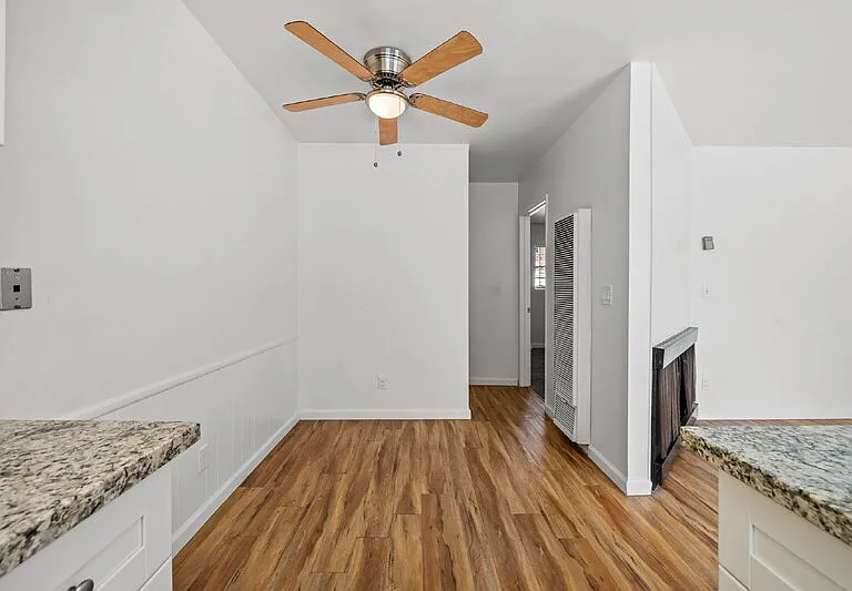 1452 Grand Ave #7 — Photo 12